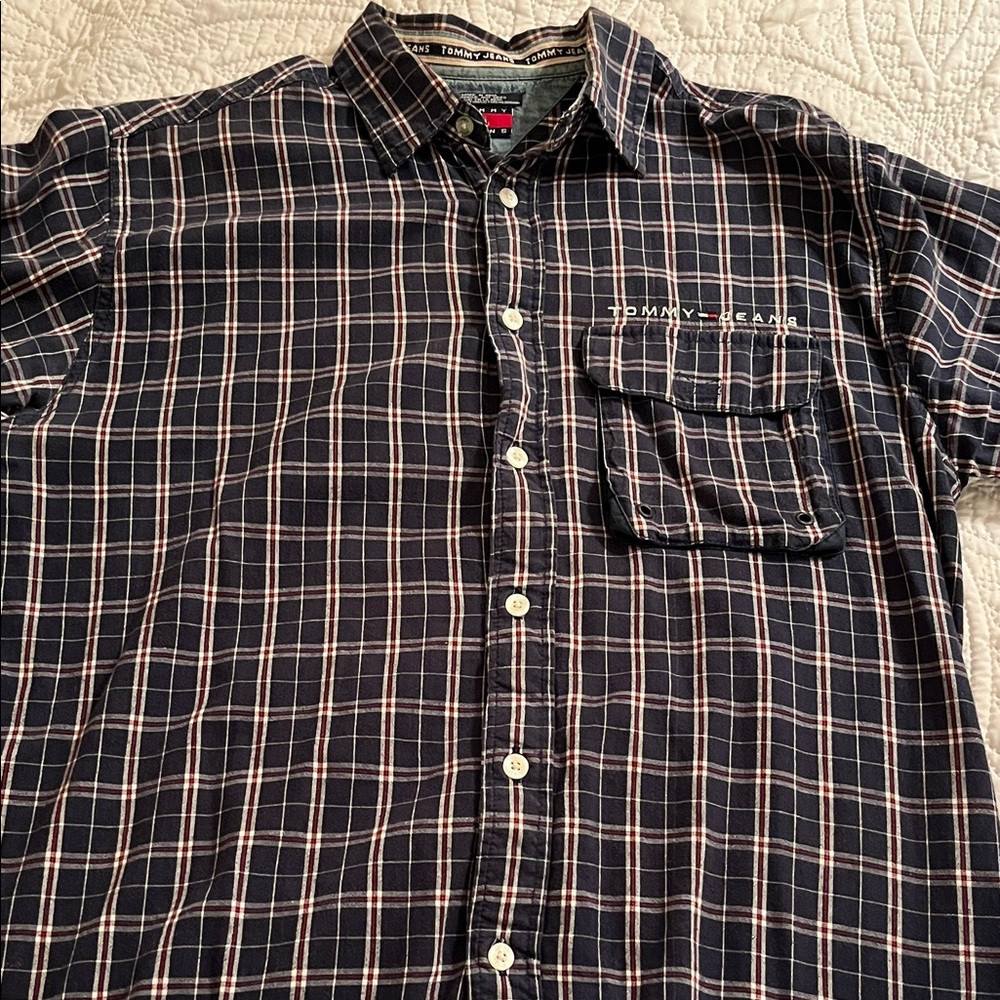 Tommy Hilfiger Men's Navy and White Plaid Shirt